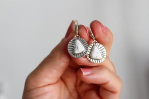 White Buffalo Wizard Island Mini Hoops